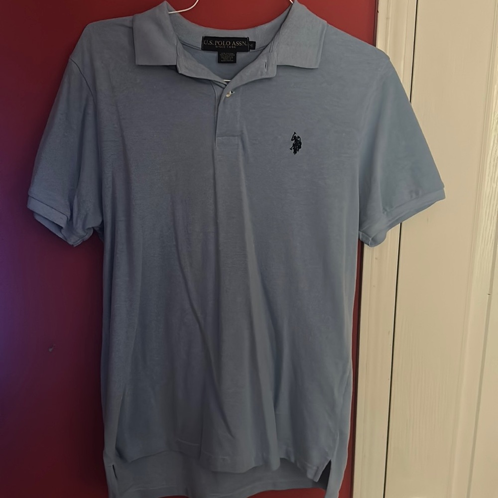 U.S. Polo Assn. men’s medium shirt
